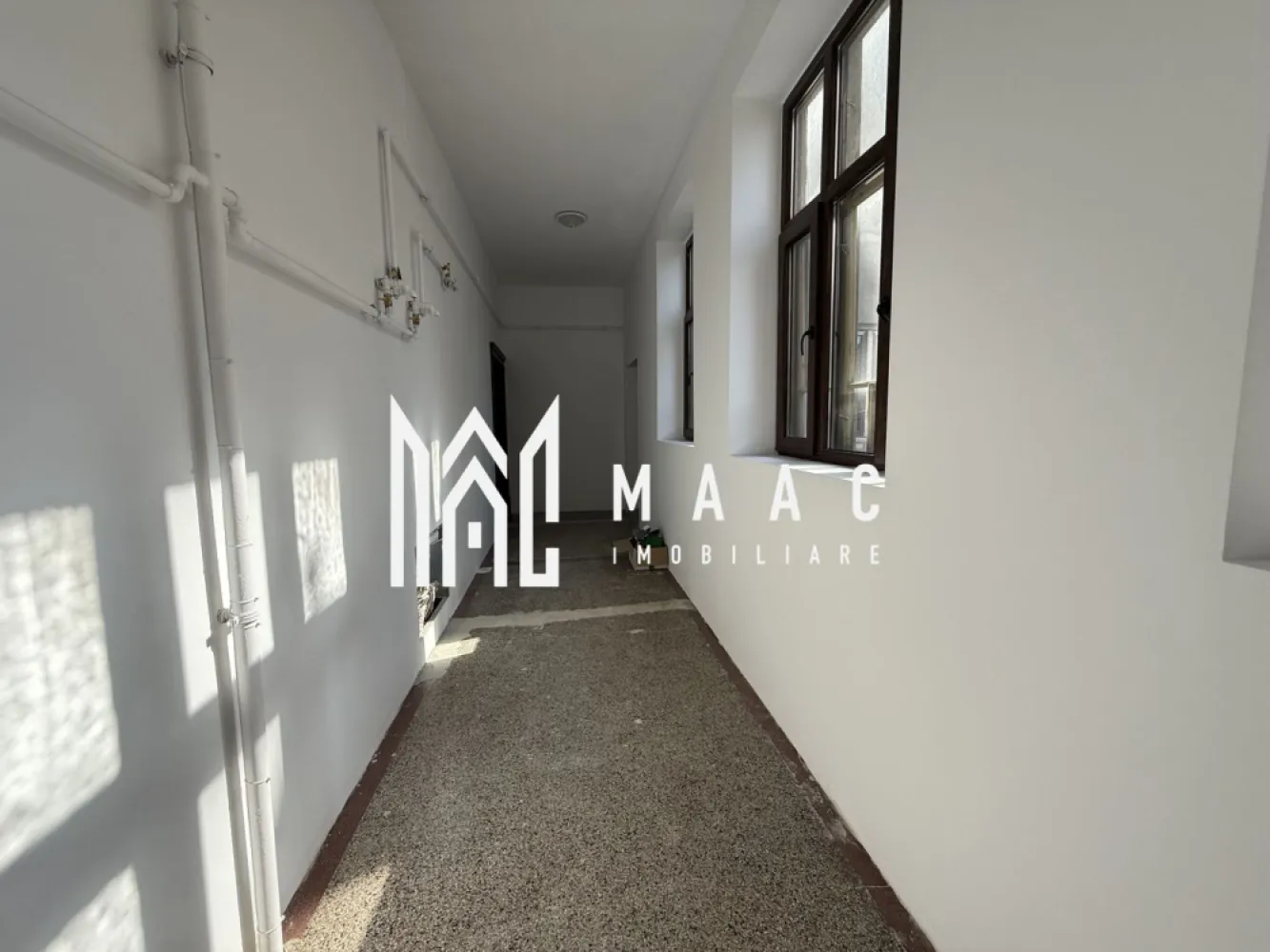 Apartament 3 camere Renovat | Modern | Etaj 1 | Zona Garii