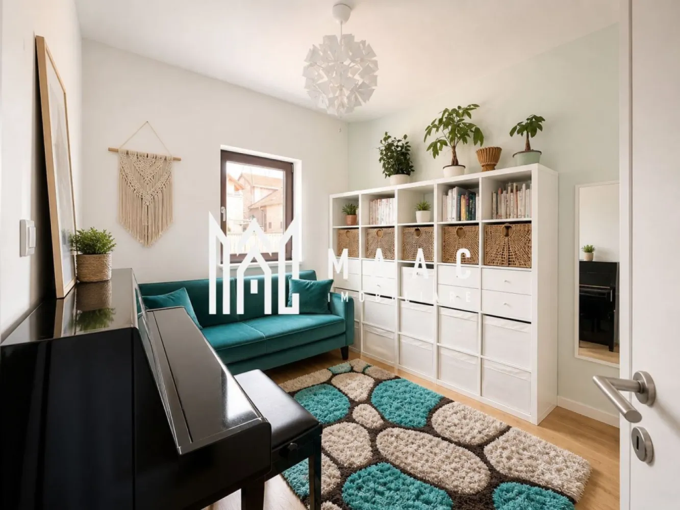 Casă individuală | 124 MPU | Cristian - MAAC Imobiliare vă propune spre vânzare o casă individuală modernă, construcție nouă, situată în localitatea Cristian, pe o stradă apreciată, într-o zonă în plină dezvoltare, predominant formată din locuințe noi.

Imobilul dispune de o suprafață utilă de 124 mp și este amplasat pe un teren de 280 mp, oferind un echilibru ideal între confortul interior și spațiul exterior. Locuința este gândită pentru a răspunde celor mai exigente cerințe, fiind complet echipată și pregătită pentru mutare imediată.

Casa se remarcă prin finisaje și dotări de calitate superioară: bucătăria este complet mobilată și utilată, conform prezentării, iar băile sunt amenajate modern și funcțional. Confortul termic este asigurat de centrala termică Viessmann și sistemul de încălzire în pardoseală pe ambele niveluri, oferind eficiență și distribuție uniformă a căldurii.

La nivel de dotări tehnice, proprietatea beneficiază de tâmplărie Salamander cu geam termopan de 40 mm, contribuind la o bună izolație termică și fonică, precum și de rulouri exterioare din aluminiu, pentru un plus de confort și siguranță.

Localitatea Cristian reprezintă o alegere tot mai populară pentru cei care își doresc liniște, aer curat și un stil de viață relaxat, fără a renunța la avantajele orașului. Amplasarea la doar câteva minute de Sibiu oferă acces rapid către toate punctele de interes, fiind ideală atât pentru locuire permanentă, cât și ca investiție pe termen lung.

Proprietatea se evidențiază prin poziționare, calitatea construcției și nivelul dotărilor, fiind o oportunitate excelentă pentru o familie care caută confort și accesibilitate într-un cadru modern.

Pentru mai multe detalii și vizionări, vă rugăm să menționați ID : CP3069223