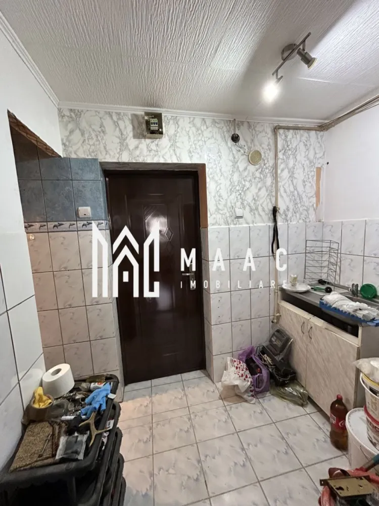 Garsonieră I Etaj 1 I Trei Stejari - Promenada Mall - 🏡 MAAC Imobiliare îți propune o garsonieră cu potențial, în zona Trei Stejari – o locație excelentă pentru investiție! 📍Poziționată la etajul 1 din 4, această garsonieră se află în imediata apropiere a celor mai importante puncte de interes din Sibiu: 🛤️ Gara Sibiu 🛍️ Promenada Mall 🏥 Spitalul Județean 🏫 Cele mai bune școli și licee 🚌 Stații de transport în comun 🏛️ Centrul Istoric 🛒 Kaufland – la doar câțiva pași ✨ Compartimentare eficientă: • Dormitor luminos • Chicinetă • Baie proprie ☀️ Orientare sud-estică – lumină naturală pe tot parcursul zilei. 🔧 Locuința necesită renovare, oferind posibilitatea de a fi personalizată complet după gustul și nevoile viitorului proprietar. 📐 Spațiul ideal pentru un tânăr profesionist, student sau ca investiție pentru închiriere în regim hotelier sau clasic. 📞 Pentru mai multe detalii și vizionări, precizati telefonic ca ati vazut anuntul cu ID: CP2494726 }}