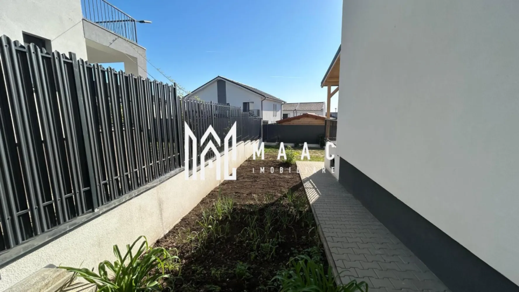 Casă 4 camere I 120 MPU I Curte proprie | Calea Cisnădiei