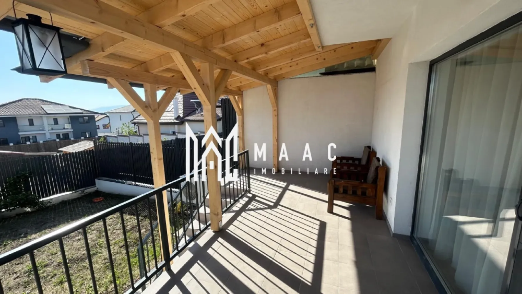 Casă 4 camere I 120 MPU I Curte proprie | Calea Cisnădiei