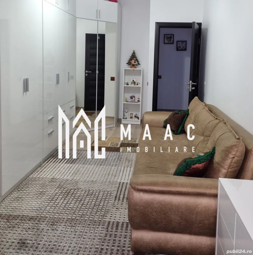 Apartament 3 camere I Decomandat I Doamna Stanca - MAAC Imobiliare vă propune spre vânzare un apartament cu 3 camere decomandat, situat la etajul 2 din 3 al unui imobil amplasat în zona Doamna Stanca, o zonă în plină dezvoltare, cu acces rapid către centre comerciale, spații de agrement și unități de învățământ.

Locuința beneficiază de o compartimentare practică și funcțională, oferind spații bine delimitate și confort pentru întreaga familie.

Compartimentare:
-Hol de intrare
-Living
-2 dormitoare
-Bucătărie open space
-Baie cu geam de aerisire
-Grup sanitar de serviciu

Aferent proprietății:
-Loc de parcare inclus

Apartamentul reprezintă o opțiune potrivită atât pentru locuință proprie, cât și pentru investiție, datorită poziționării într-o zonă rezidențială modernă, cu infrastructură în dezvoltare și acces facil către principalele puncte de interes.

Pentru mai multe detalii și programarea unei vizionări, vă rugăm să menționați la telefon numărul CP1987662.