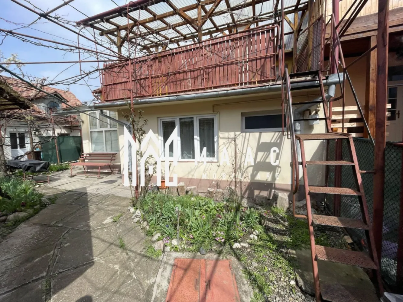 Casă 3 camere I Pivniță I Lazaret
