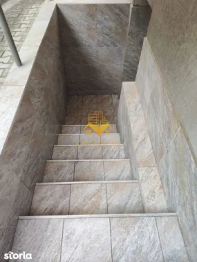 Casă de închiriat, 5 camere, 150 mp curte , parcare, Parcul Armătura