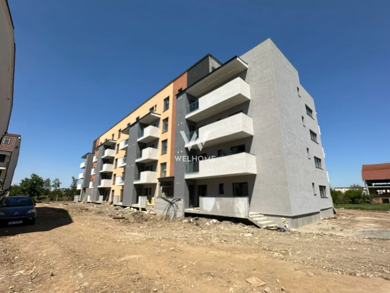 Perfect pentru investitie , apartament langa lac!