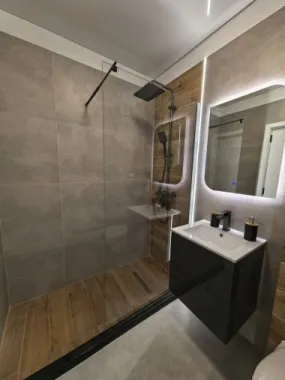 Apartament 2 camere mobilat Militari Residence - parcare proprie