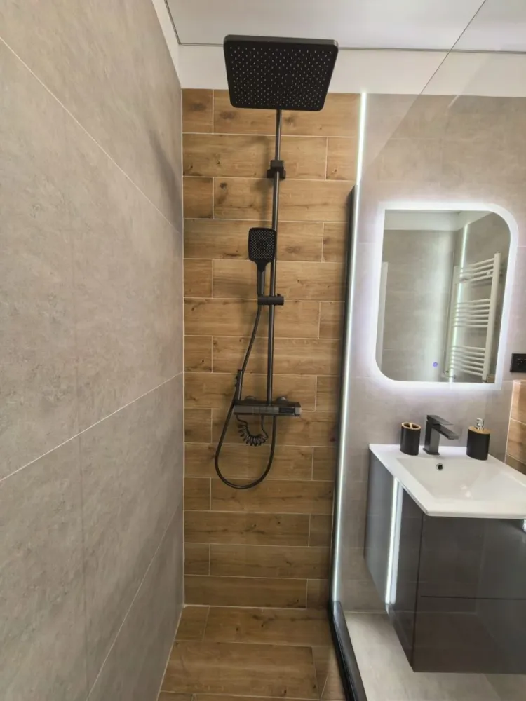 Apartament 2 camere mobilat Militari Residence - parcare proprie
