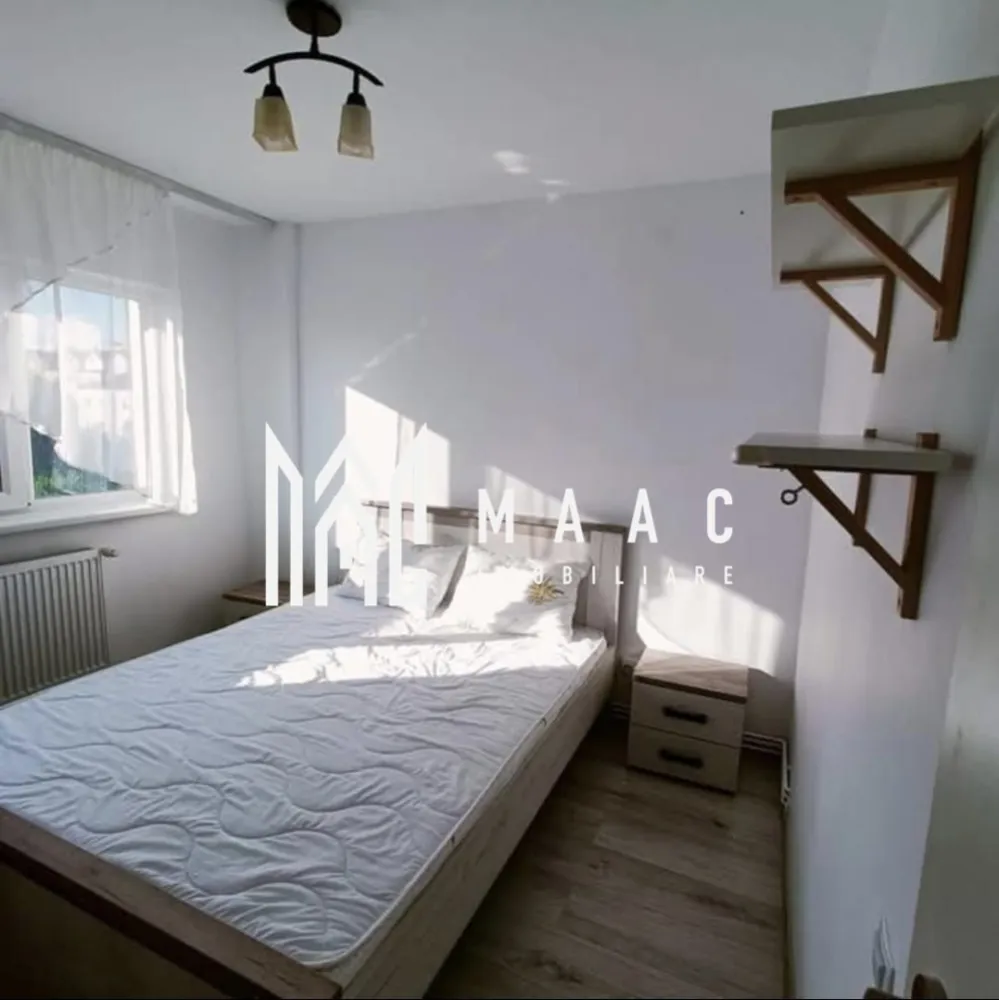 Apartament 2 camere | Balcon | Pivnita | 50 MPU | Ciresica - MAAC Imobiliare va prezinta un apartament cu 2 camere decomandat - Cireșica. Caracteristici generale: Suprafață utilă de 50 mp Compartimentare decomandată Proaspăt zugrăvit martie 2025 Se vinde complet mobilat și utilat, exact ca în poze. Compartimentare: Living, dormitor luminos, bucătărie separată, complet mobilată și echipată, hol de acces, baie cu cadă, balcon închis cu termopan. Dotări și finisaje: Centrală termică proprie cu calorifere Ferestre termopan Pivniță de 10 mp, zugrăvită și cu podea vopsea acrilică. Localizare: Loc de joacă chiar la ieșirea din casa scării La doar 2 minute de stația Tursib Situat la câteva minute de Mall Selimbar, magazine alimentare și supermarketuri Grădiniță și școală aflate în apropiere Foarte aproape de Piața Rahovei. Pentru mai multe detalii precizati telefonic ca ati vazut anuntul cu ID: CP2464372 }}