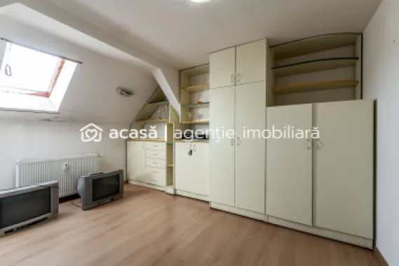 Locuință și Business pe Str. L. Blaga, Arad, Spațiu + Apartament