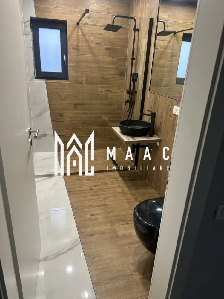 Apartament 2 Camere Tip Studio | 41MPU | Gradina | D.Stanca - MAAC Imobiliare va propune spre vanzare o oportunitate perfectă pentru locuință modernă sau investiție! Situat într-o zona de D.Stanca( in spate la Dedeman) pe stradă privată cu barieră, acest apartament nou oferă un mix ideal de confort, calitate și eficiență energetică. Caracteristici principale: Suprafață utilă: 41 mp Compartimentare inteligentă: Living open-space cu bucătărie Dormitor spațios Mobexpert + Saltea Premium Baie modernă Debara pentru extra depozitare Balcon + Grădină proprie Dotări & Beneficii: Bucătărie MDF complet echipată: mașină de spălat vase, cuptor, plită, hotă, frigider Living confortabil: TV, canapea premium Încălzire în pardoseală – Eficiență energetică maximă Geamuri Rehau cu 3 straturi de sticlă – Izolare termică și fonică excelentă Apartament nou – Finisaje și mobilier de înaltă calitate Loc de parcare inclus – Siguranță și comoditate Zonă liniștită Preț: 110.000 € Contactează MAAC Imobiliare pentru mai multe detalii și programarea unei vizionări specificand ID:CP2462459 }}