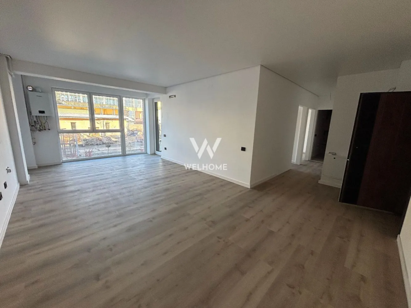 Apartament PREMIUM 3 camere cu GARAJ - zona Centrala