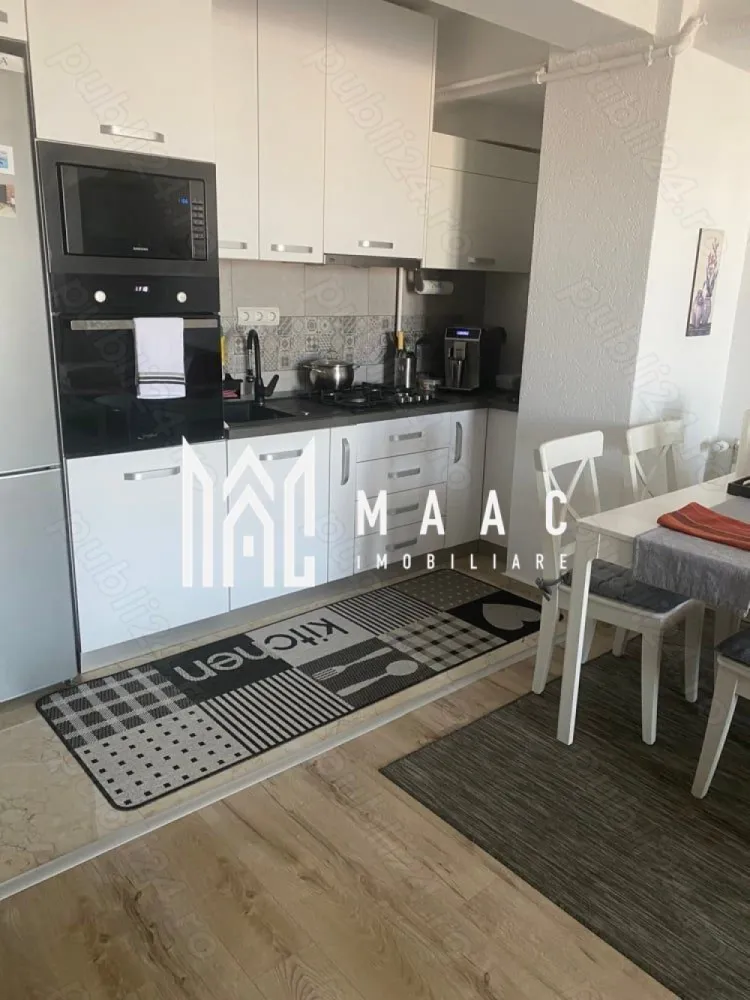 Apartament 2 camere I Decomandat I Modern I Doamna Stanca - Va propunem spre vanzare un apartament de 2 camere decomandat situat la etajul 11/11 al unui imobil din zona Doamna Stanca. Locuinta cuprinde: hol intrare, living, dormitor, bucatarie, baie, balcon. Se vinde complet mobilat si utilat. Incalzire: Centrala proprie. Facilitati: Acces rapid la mijloace de transport in comun, magazine, farmaci, restaurante si spati verzii. Pentru mai multe detalii precizati telefonic ca ati vazut anuntul cu:ID: CP2431947 }}