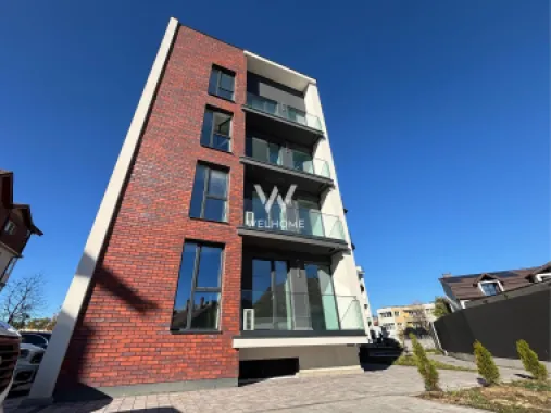 Apartament PREMIUM 3 camere cu GARAJ - zona Centrala