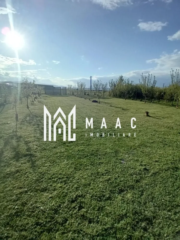 Teren intravilan 600 mp | Poplaca | 7 km de Sibiu | Îngrădit | Acte complete