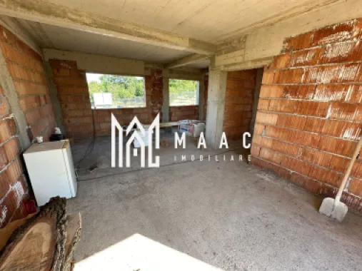 Casă Tip Duplex | 4 Camere | 2 Balcoane | Terasă | Șura Mică