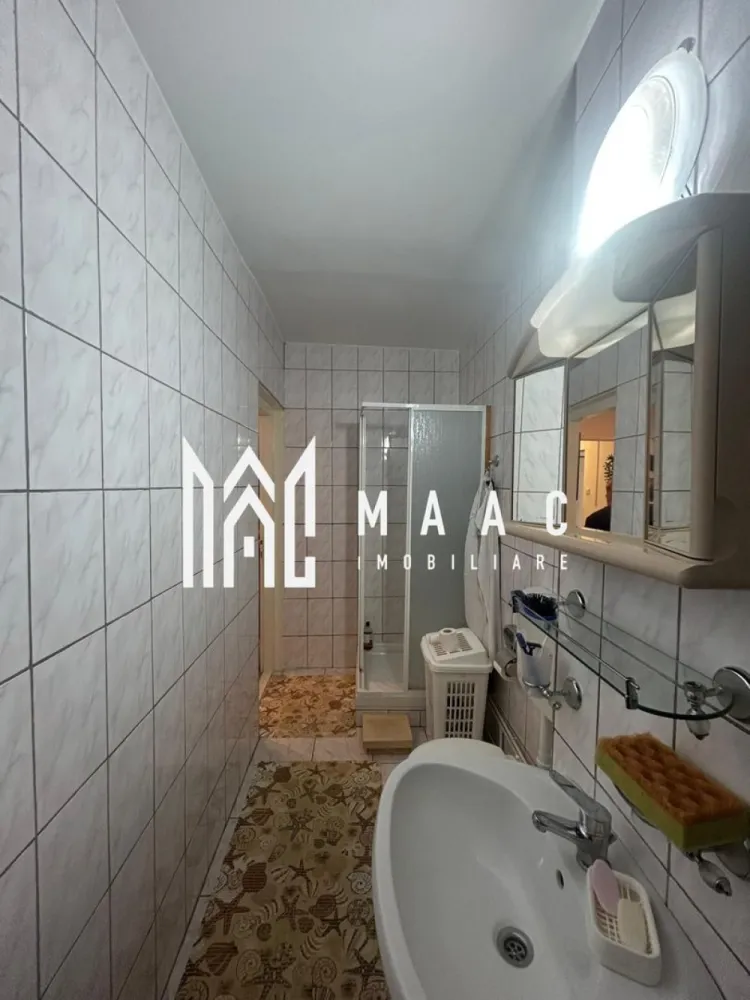 Apartament 3 Camere I Decomandat I 2 Bai I Etaj 2 I Cisnadie