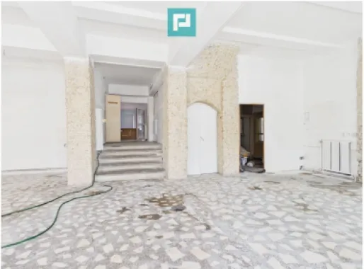 Spațiu comercial vitrat-central ARAD 250 mp utili