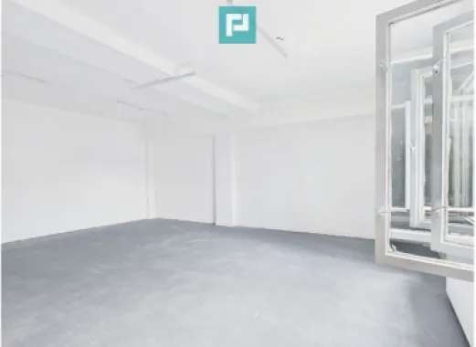 Spațiu comercial vitrat-central ARAD 250 mp utili