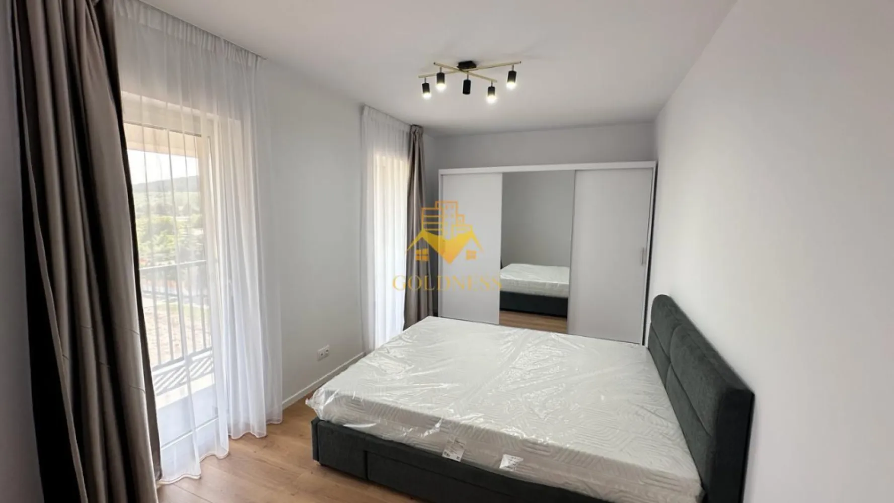 2 camere, modern, parcare, terasa. bloc nou, Zona Oncos, Pizzeria Dino