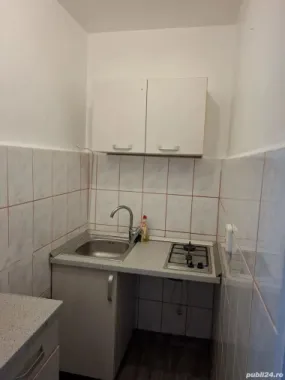 De inchiriat garsoniera pentru birou, bl. A, Tiglina 1, 250 euro
