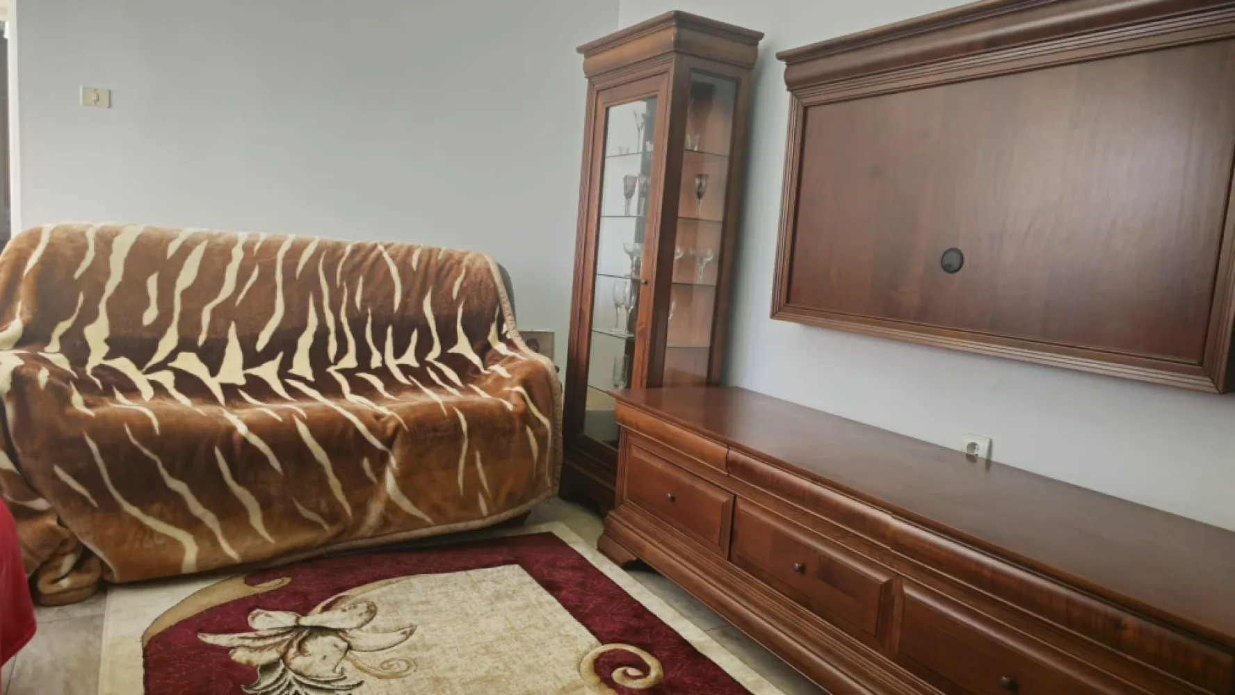 De vanzare casă individuală 3 camere Str. Vultur, 109.000 euro