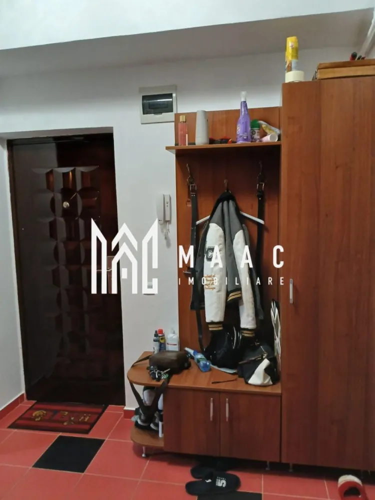 Apartament 2 Camere I Decomandat I Etaj 3 I Mihai Viteazu