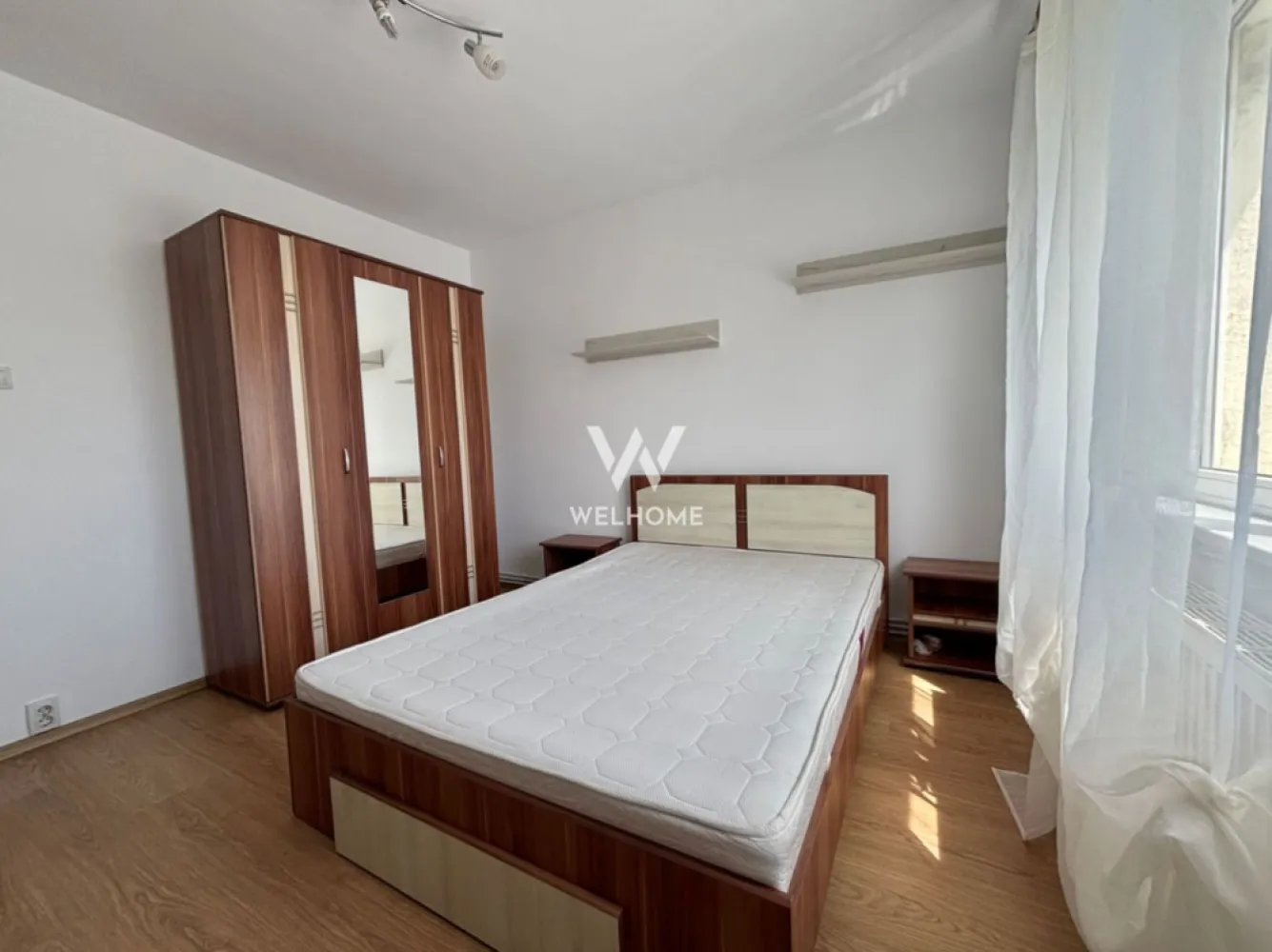 Apartament DECOMANDAT 3 camere cu PIVNIȚĂ - zona Terezian, Sibiu