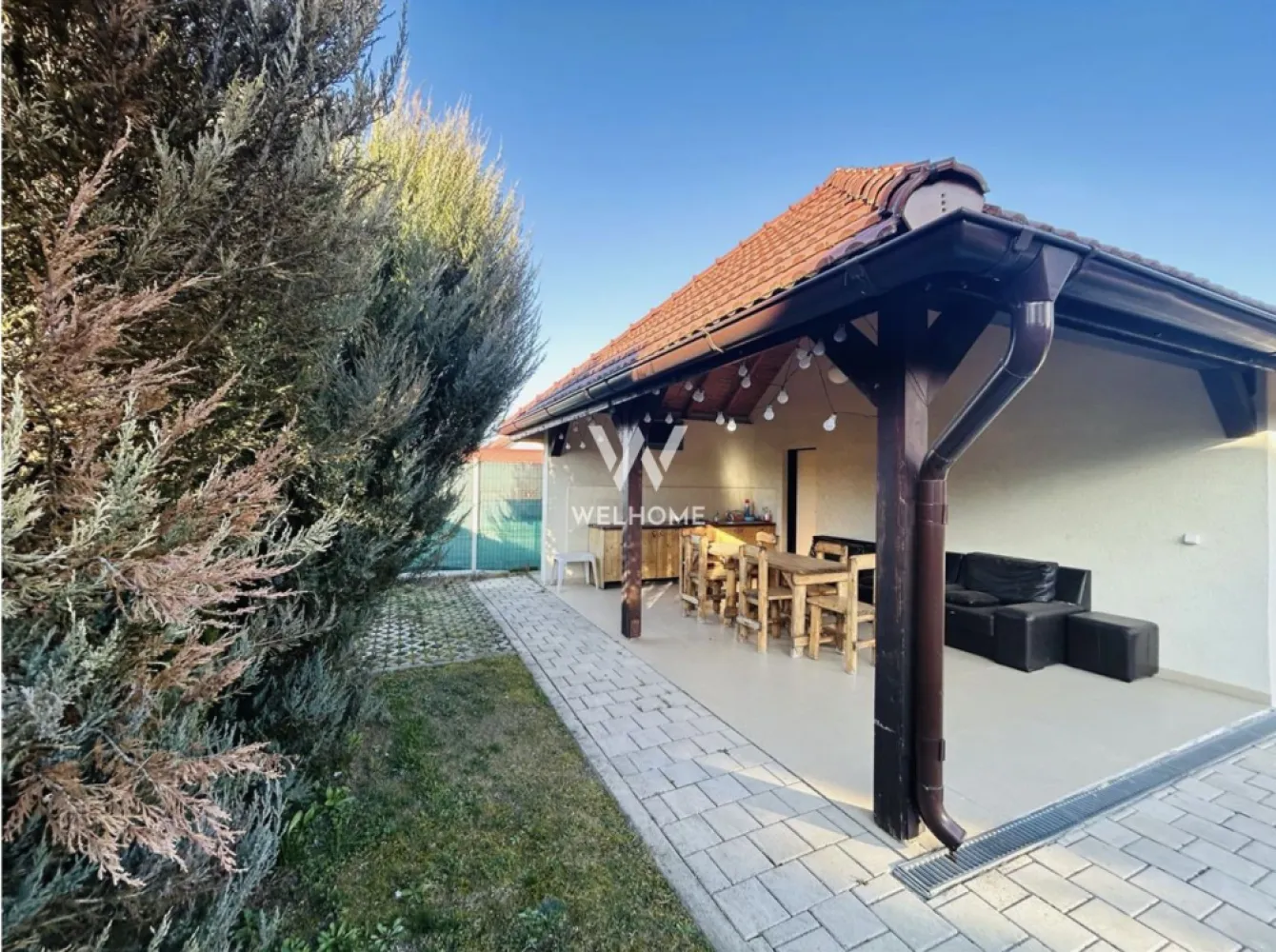 Casa individuala cu pivnita in Sura Mica, zona Salii de sport - Sibiu