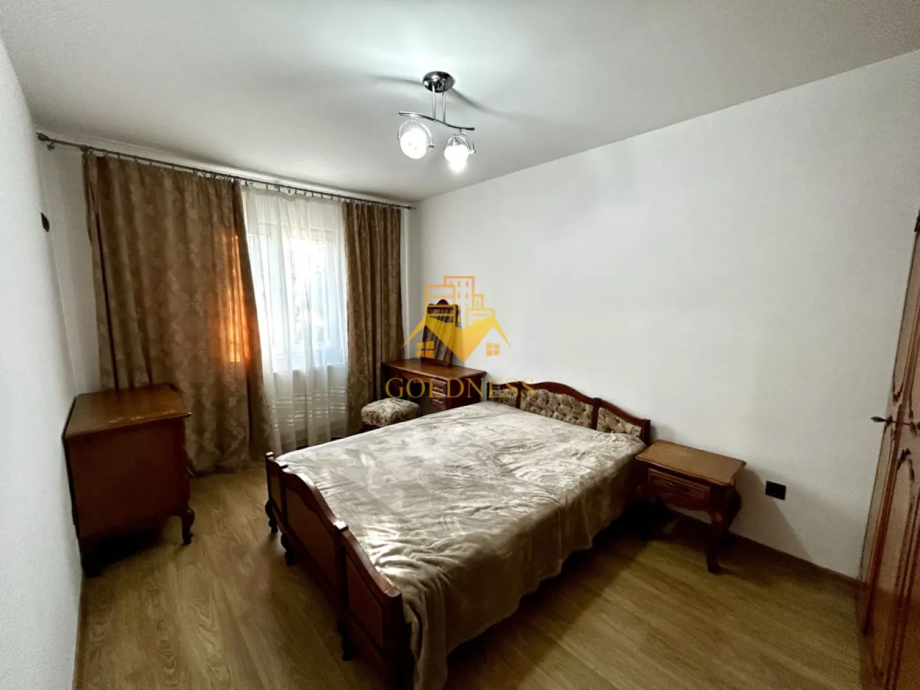 3 camere semidecomandate, Parcare, Manastur, Casa Piratilor, Minerva