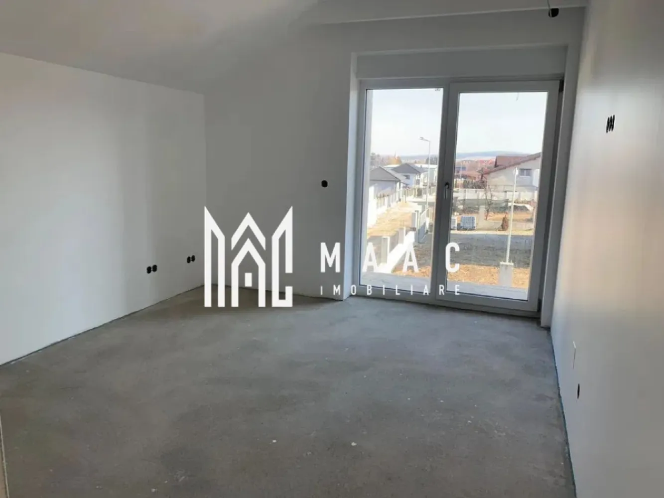 Casa | 5 Camere | 245 MPU | Cisnadie