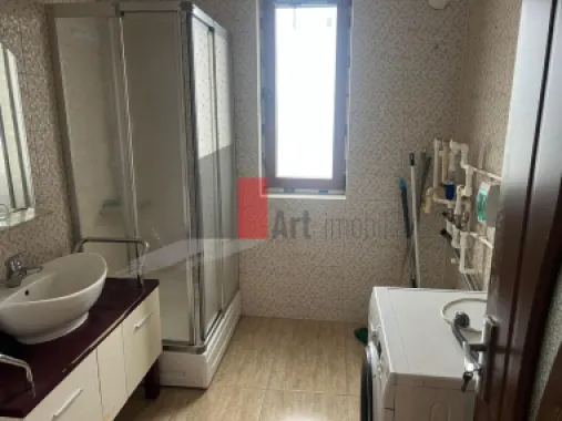 CASA CU TEREN DE 5000MP - JUDET GIURGIU 30KM DE BUCURESTI
