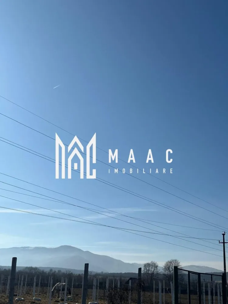 Teren 8600 MPU | Extravilan | Calea Cisnadiei - MAAC Imobiliare va ofera spre vanzare Teren 8.600 mp, Extravilan cu Posibilitate de Intravilan, Ideal pentru Investiții. Locație: Zonă liniștită, aproape de Sala de Nunți Versailles – un mare avantaj pentru diverse activități comerciale sau turistice. Caracteristici: Suprafață: 8.600 mp. Tip teren: Extravilan, cu posibilitate de trecere în intravilan. Topografie: Teren drept, ideal pentru construcții. Accesibilitate: Două căi de acces, ușor de conectat la infrastructură. Avantaje și Potențial: Investiție ideală pentru construcția unei pensiuni, baze de echitație, evenimente sau alte activități recreative. Poziționare strategică, aproape de un centru de evenimente, ceea ce poate asigura un flux constant de clienți. Zonă liniștită, perfectă pentru dezvoltări turistice sau rezidențiale de tip premium. Pentru mai multe detalii sau pentru a programa o vizionare specificand : CP2317849 }}