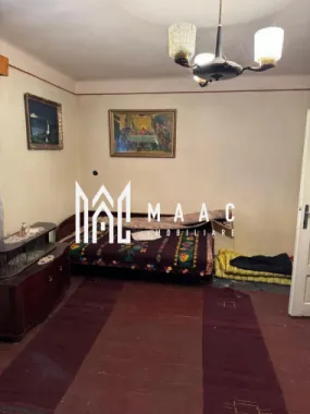 Casă 2 corpuri | Anexe si teren I Racovița | Sibiu