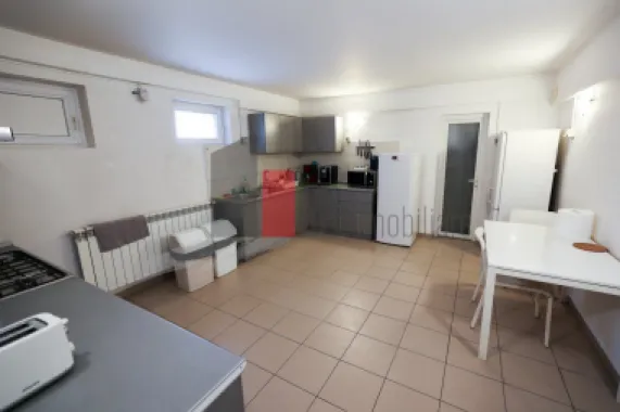 VILA IN DOMENII LOCATIE EXCELENTA