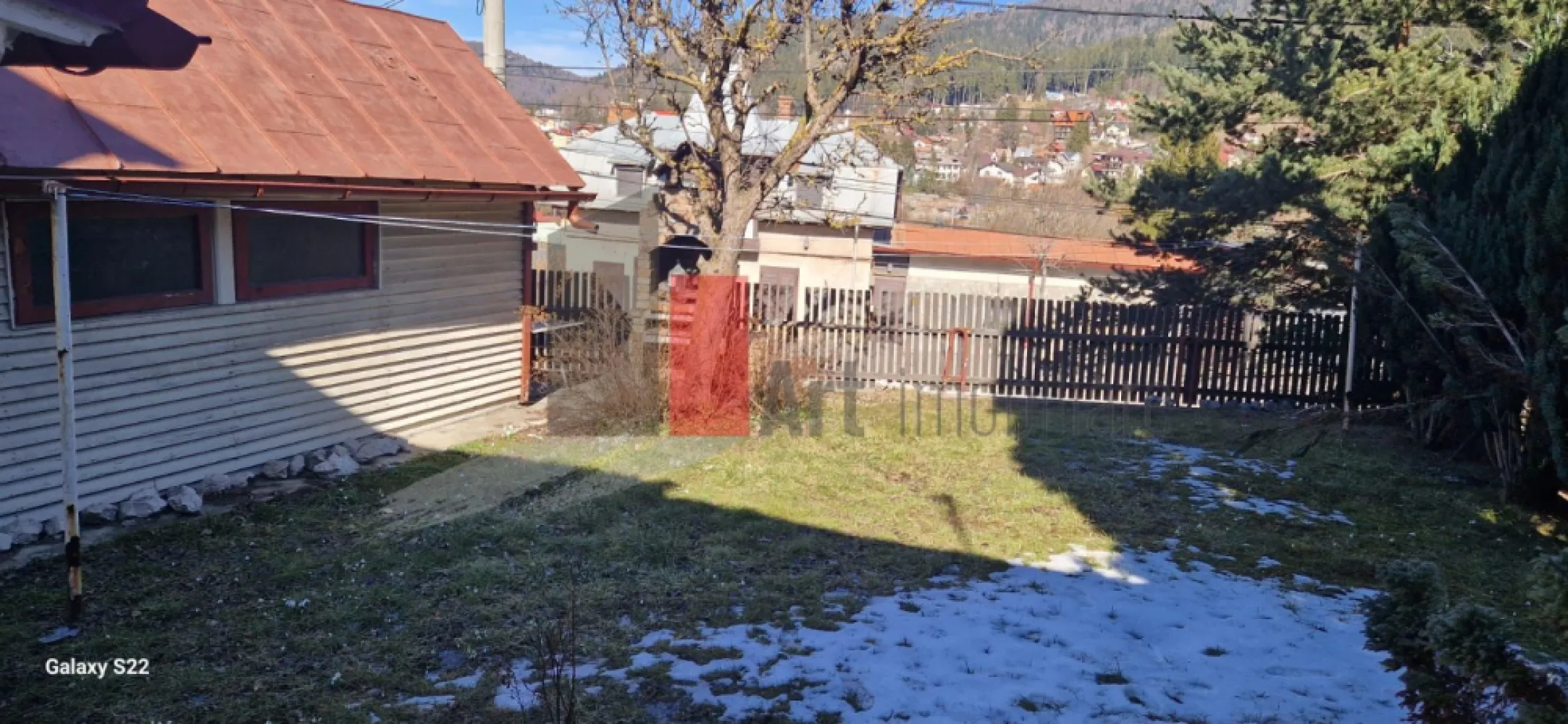 CASA DE VANZARE IN BUSTENI- POIANA TAPULUI