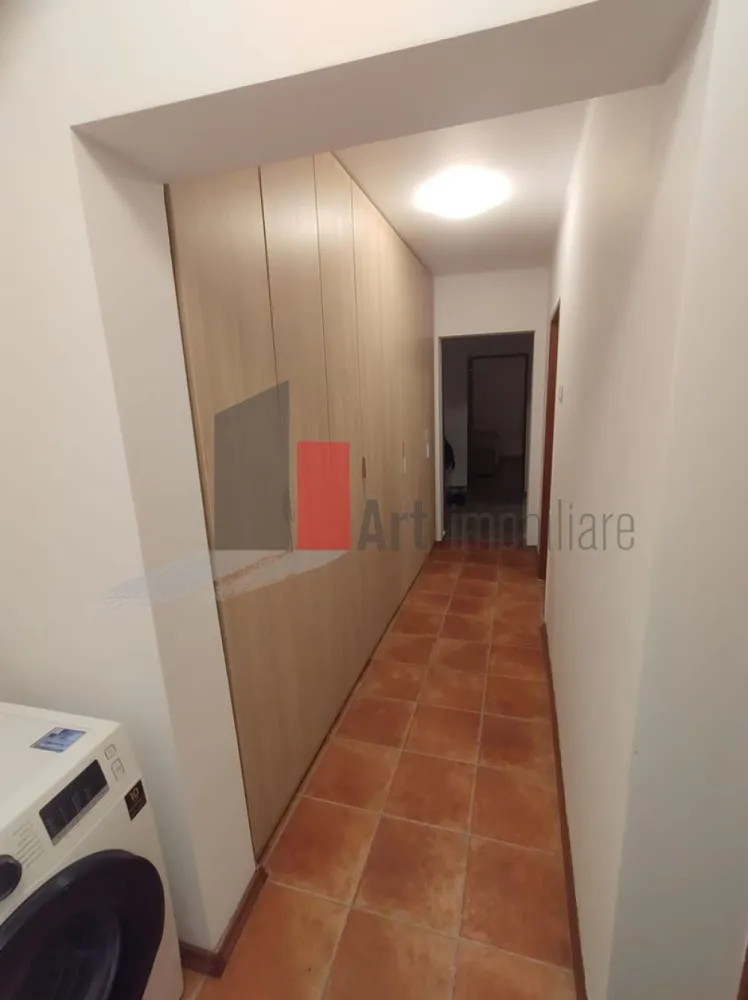 Prima închiriere apartament decomandat 3 camere - Bd. Lacul Tei -Parcul Circului
