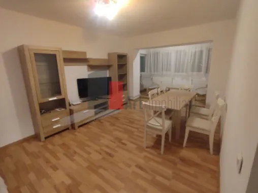 Prima închiriere apartament decomandat 3 camere - Bd. Lacul Tei -Parcul Circului