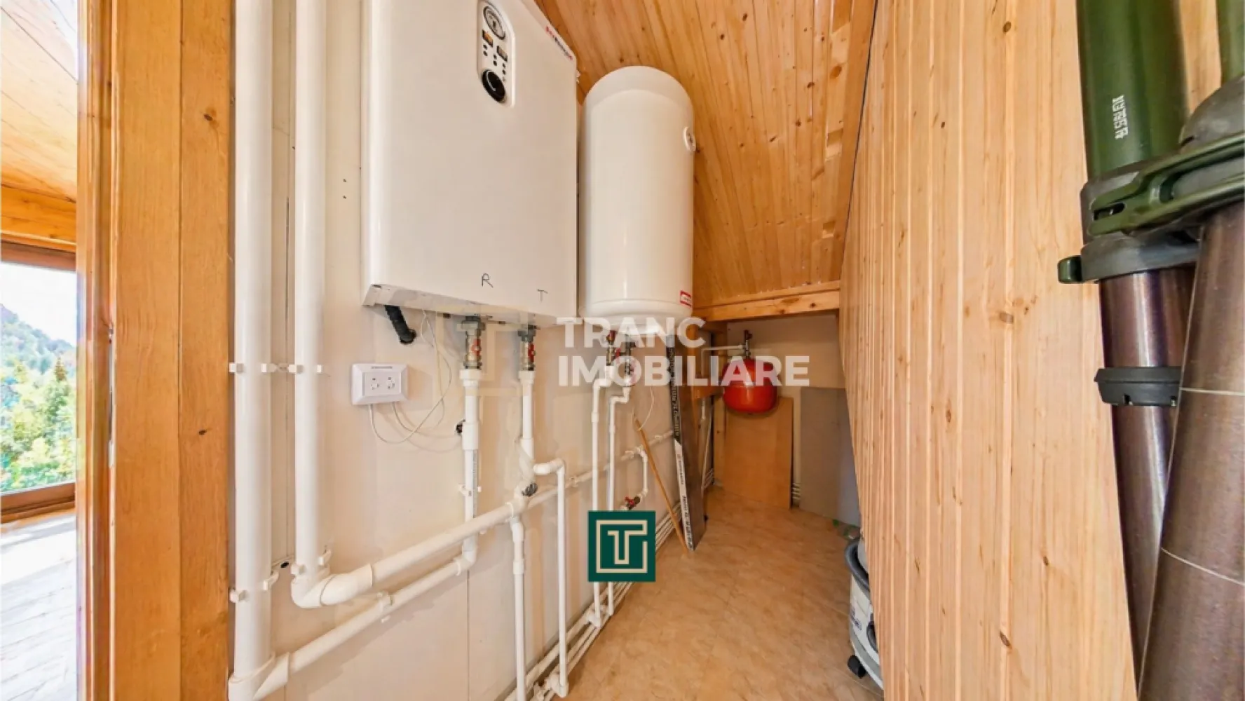 Cabana la munte în Arieseni-Ideală pentru vacanță sau investiție