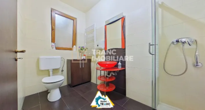 Spațiu de birou cu 4 camere, în zona centrală din Arad – ideal pentru afacerea t