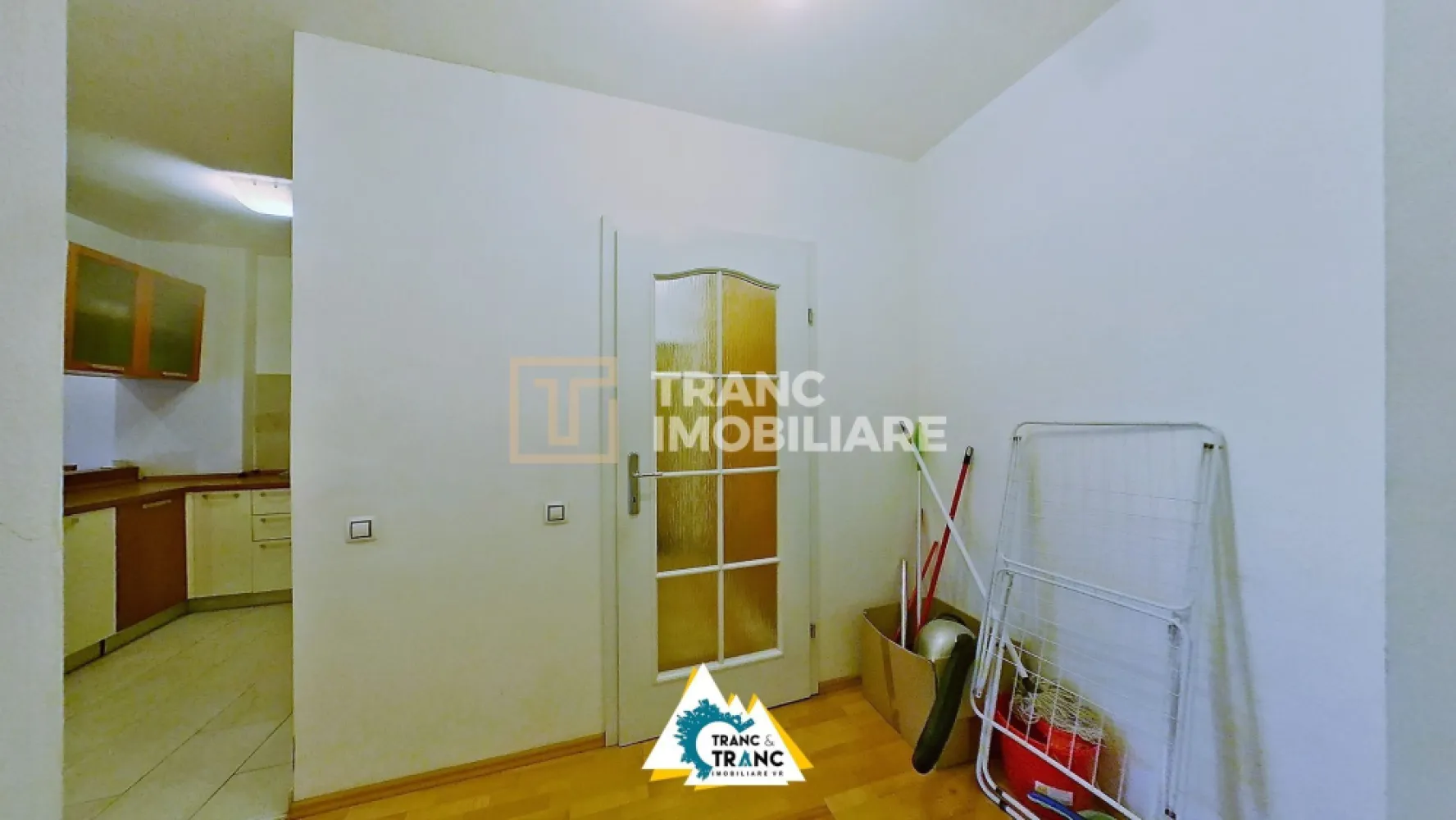 Apartament primitor si spatios cu 2 camere în Subcetate