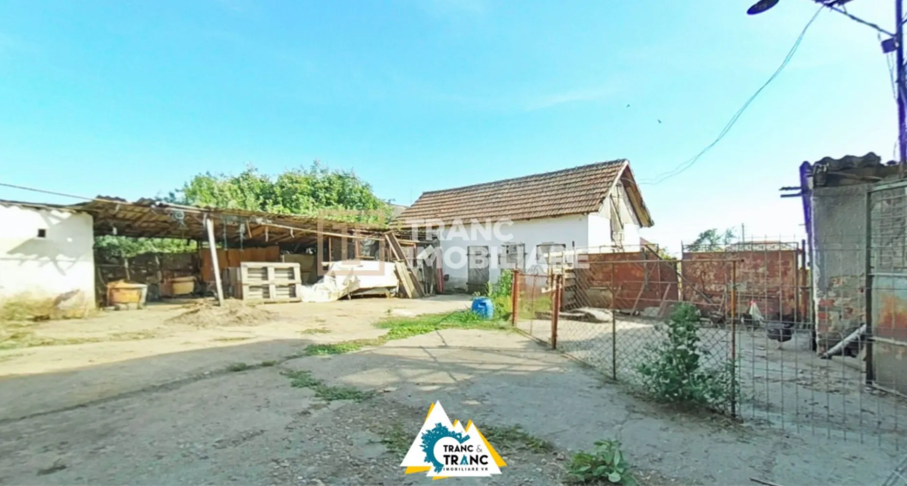 Casă spațioasă cu 4 camere de vânzare – Comuna Aluniș, județul Arad