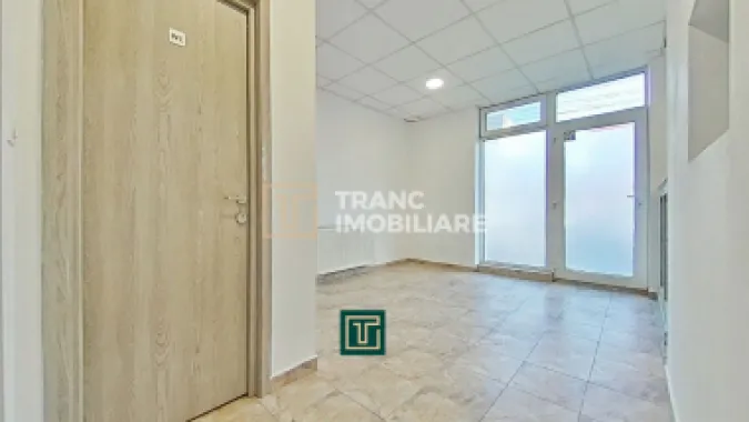 Apartament de vanzare la parter cu două intrări, Andrei Șaguna - Arad