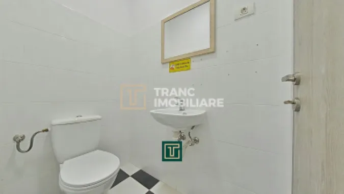 Apartament de vanzare la parter cu două intrări, Andrei Șaguna - Arad