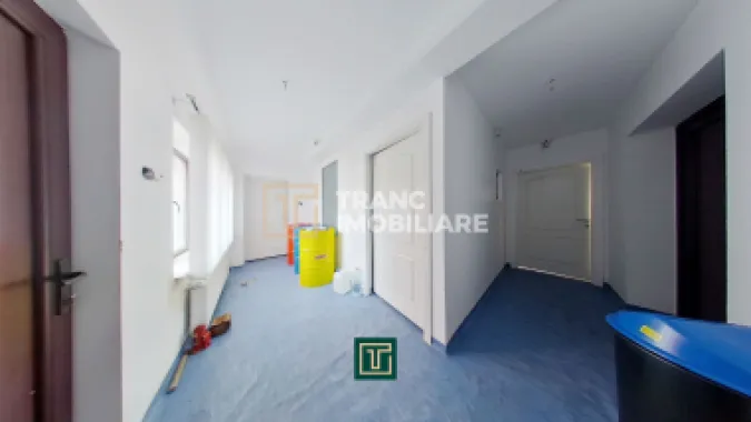 Clădire emblematică rara cu 13 camere pe Calea Victoriei | Ideal locuit/clinică