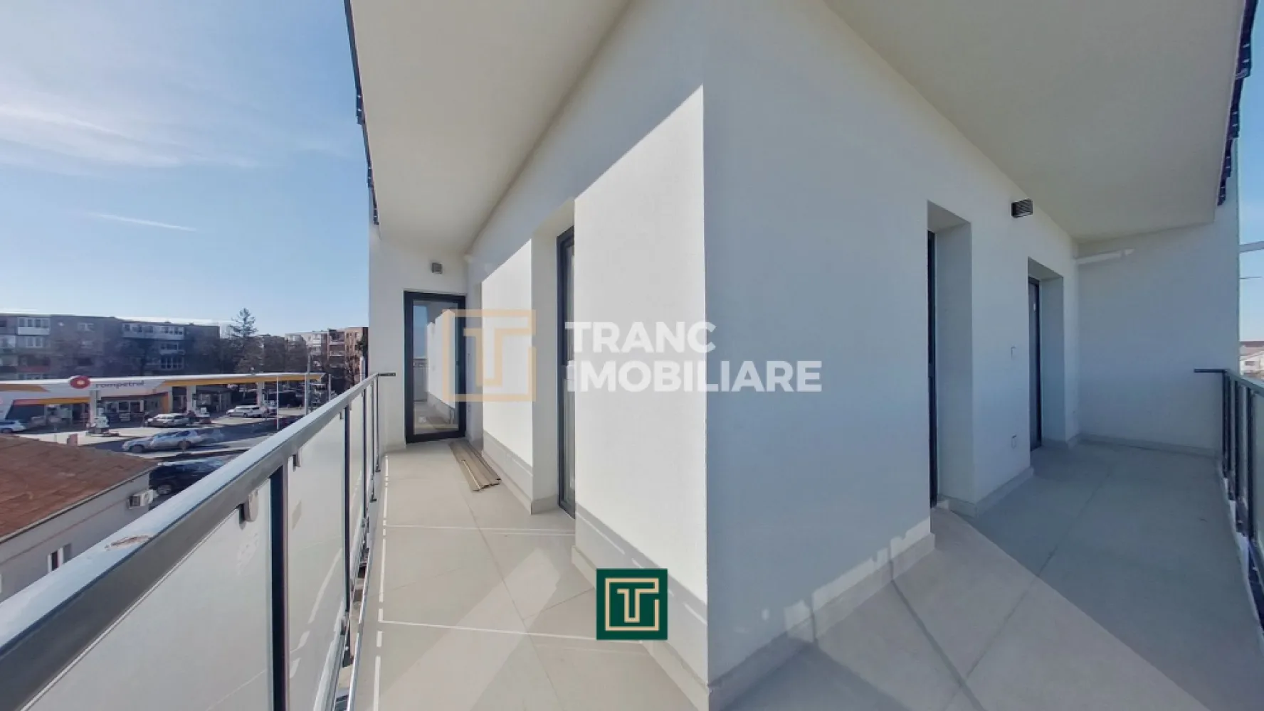 Apartament modern cu 3 camere in bloc nou in Micalaca zona Miorita