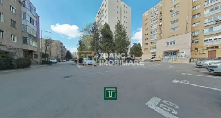 Apartament modern cu 3 camere complet renovat în Aurel Vlaicu – confort și stil,