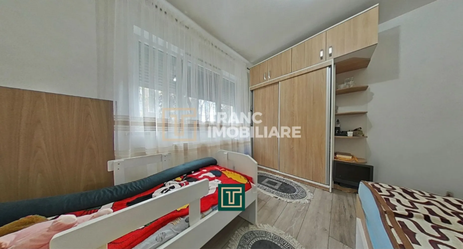 Apartament modern cu 3 camere complet renovat în Aurel Vlaicu – confort și stil,