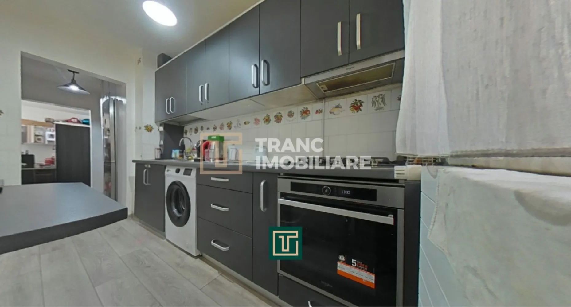 Apartament modern cu 3 camere complet renovat în Aurel Vlaicu – confort și stil,