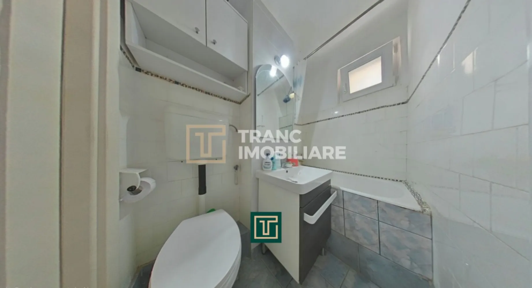 Apartament modern cu 3 camere complet renovat în Aurel Vlaicu – confort și stil,