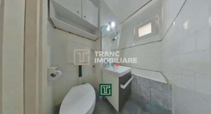 Apartament modern cu 3 camere complet renovat în Aurel Vlaicu – confort și stil,